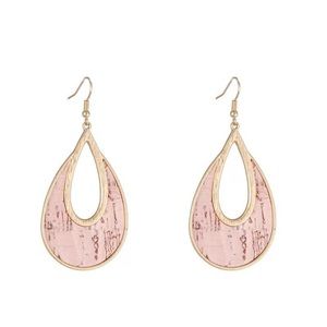 NEW!! Boutique Women’s Gold & Pink Hallow Teardrop Earrings